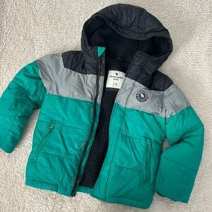 Abercrombie kids Sherpa Lined Hooded Puffer Jacket
